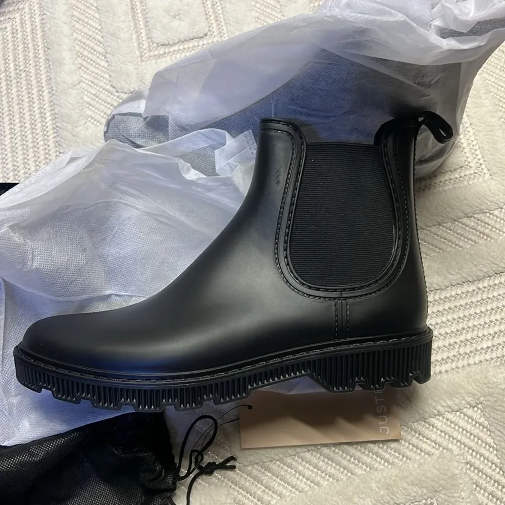 JUST FAB - DIXIE RAIN BOOT in Black